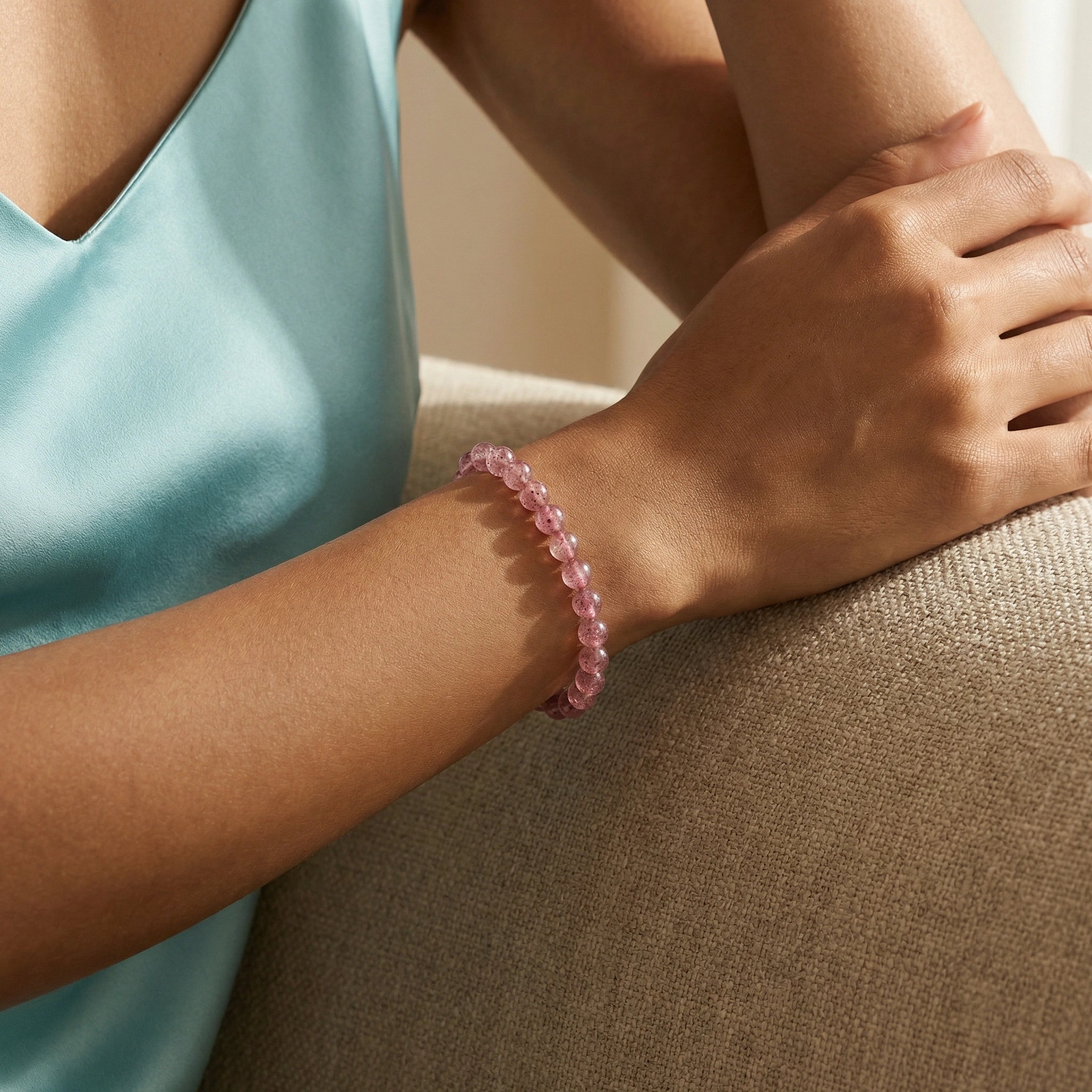 NEEX Strawberry Quartz Natural Stone Bracelet